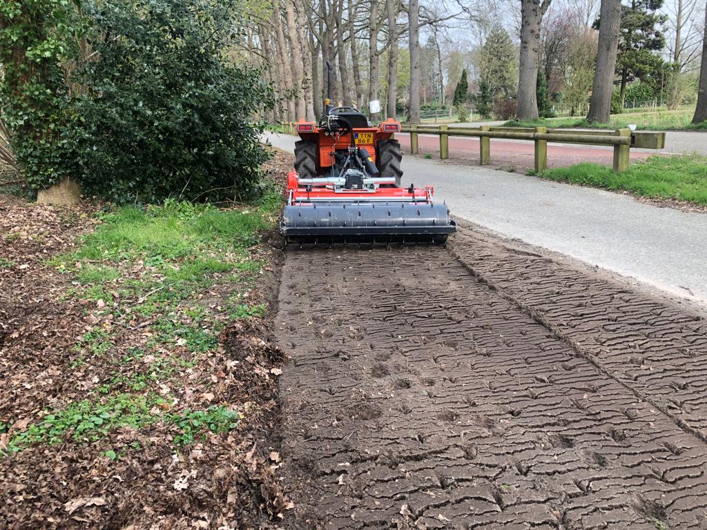 Showroomopruiming Muratori MZ4SXL-105 professionele overtopfrees met gaasrol - Image 6