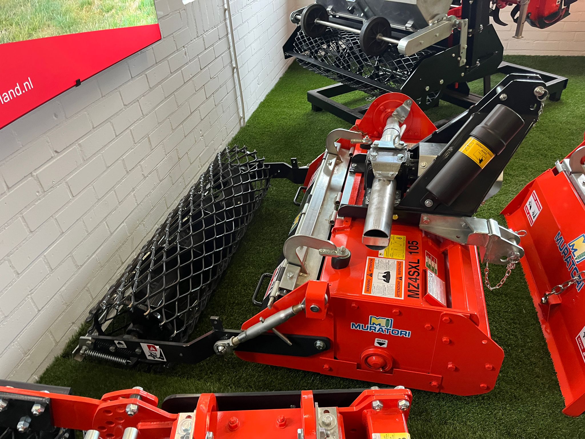 Showroomopruiming Muratori MZ4SXL-105 professionele overtopfrees met gaasrol