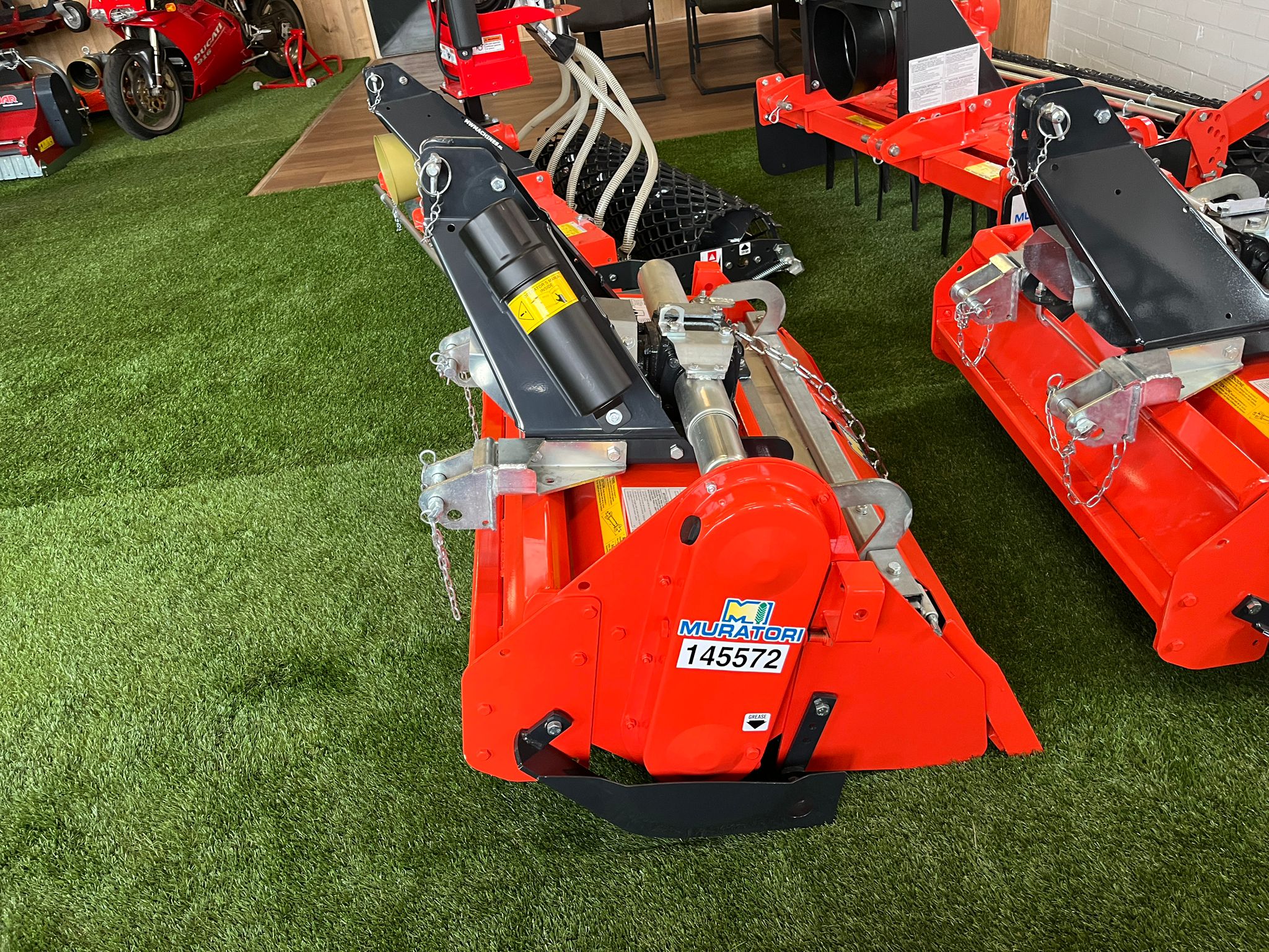 Showroomopruiming Muratori MZ4-105 professionele overtopfrees - Image 5