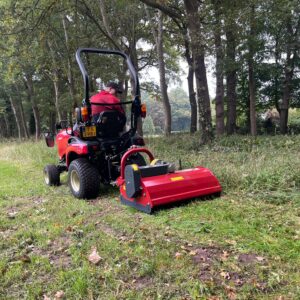 Demonstratie Majar RBML 130 DG 30 sideshift klepelmaaier