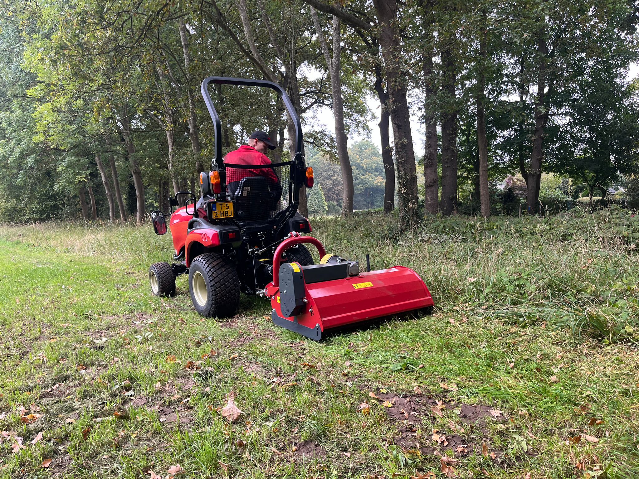 Demonstratie Majar RBML 130 DG 30 sideshift klepelmaaier