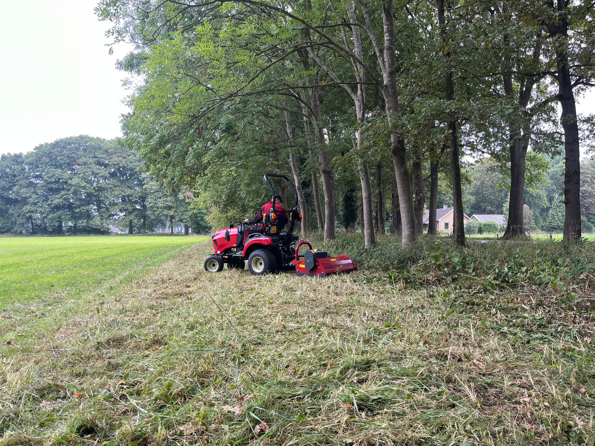 Demonstratie Majar RBML 130 DG 30 sideshift klepelmaaier - Image 2
