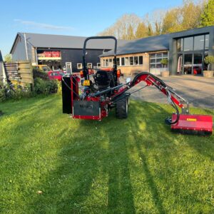Majar demonstratie armklepelmaaier