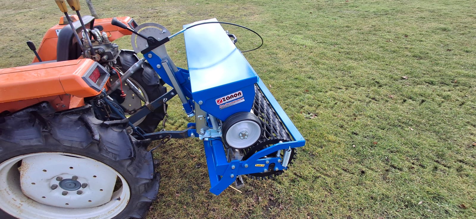 Overjarig nieuwe Zanon 1,3 Mtr. zaaimachine / doorzaaimachine - Image 7